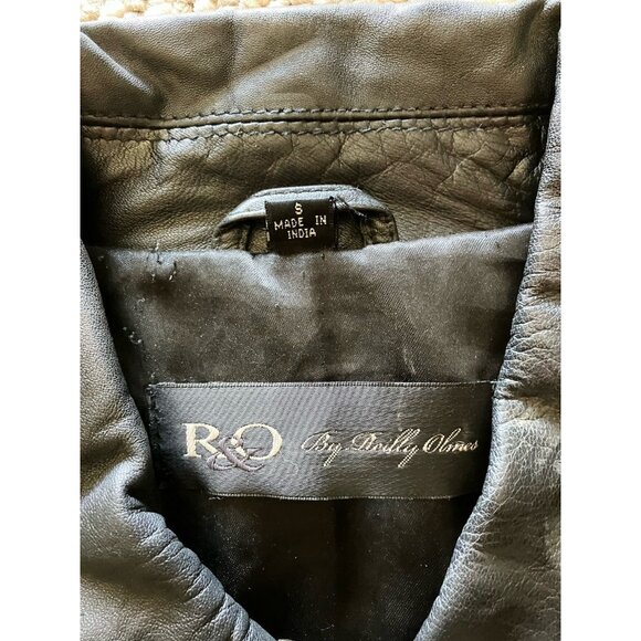 Women’s R & O Leather 3/4 Length Button Front Jacket Size Small - Picture 3 of 3